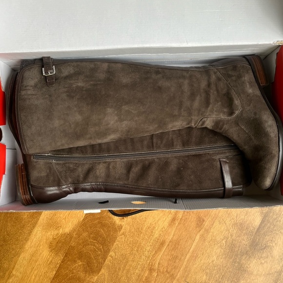 Ivanka Trump Brown Suede Boots Sz 8 - Picture 12 of 16